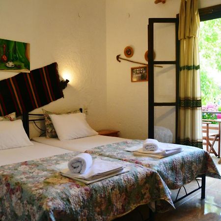 Spiros Rooms Panormos  Dış mekan fotoğraf
