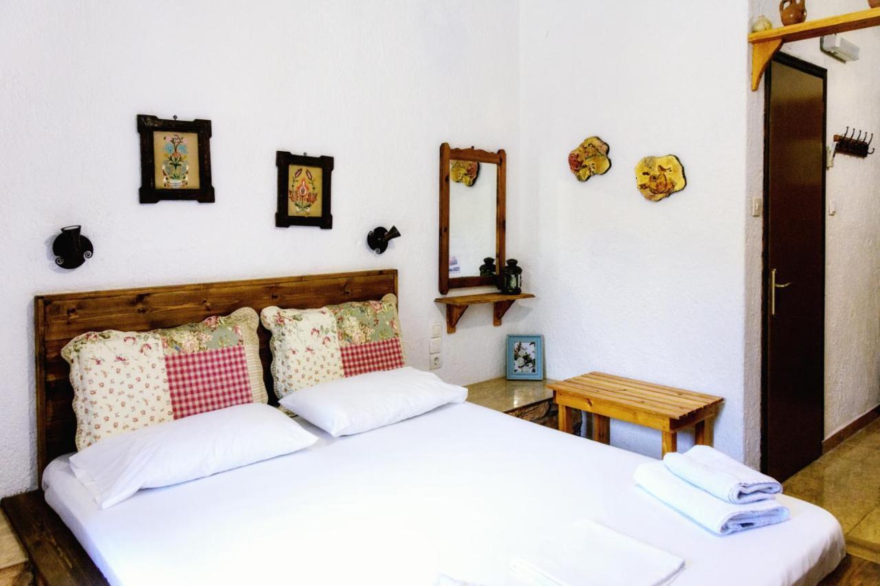 Spiros Rooms Panormos  Dış mekan fotoğraf