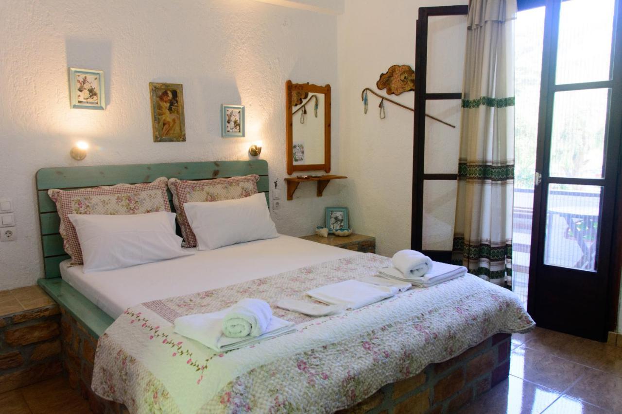 Spiros Rooms Panormos  Dış mekan fotoğraf